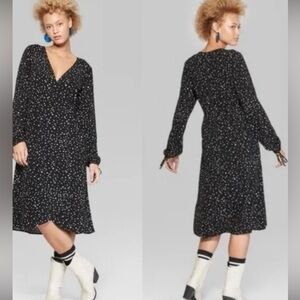 Wild Fable Star Printed Wrap Midi Dress Long Sleeve Womens size S NWT
